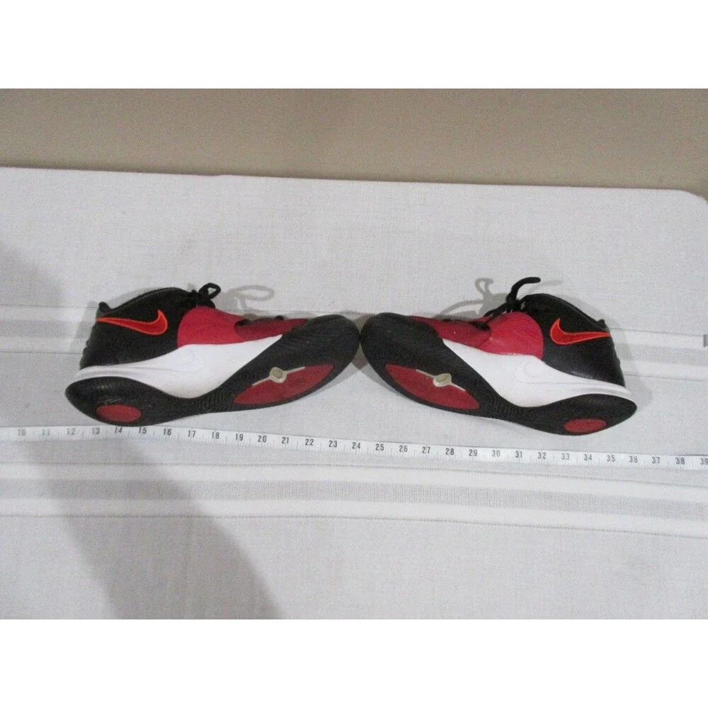 Nike Kyrie Fly Trap III 